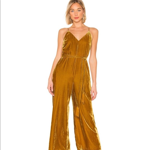 ASTR Hey Hey Metallic Velvet Romper NWT - Picture 3 of 4